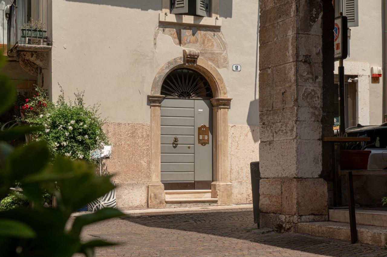 Cozy 2 Bedroom In The Heart Of Verona Exterior foto